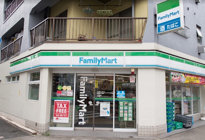 コンビニ　ファミリーマート両国四丁目店（コンビニ）まで173m