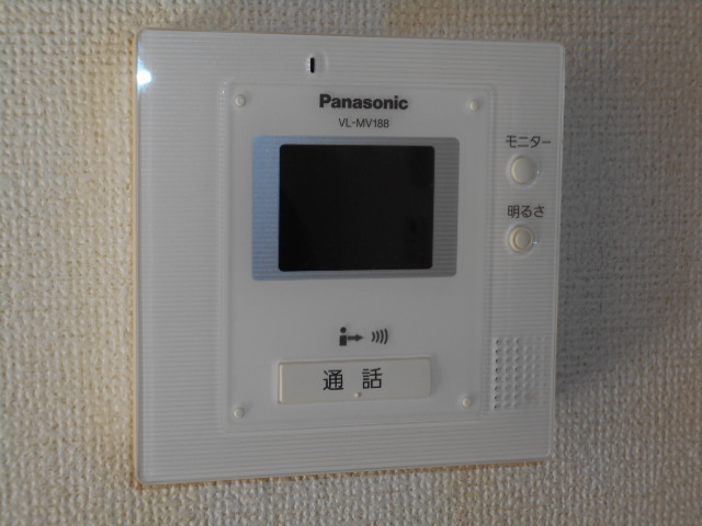 セキュリティ　カラーＴＶモニター付インターホン完備