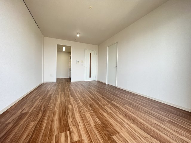 居室・リビング　＊居住中の為別部屋参照