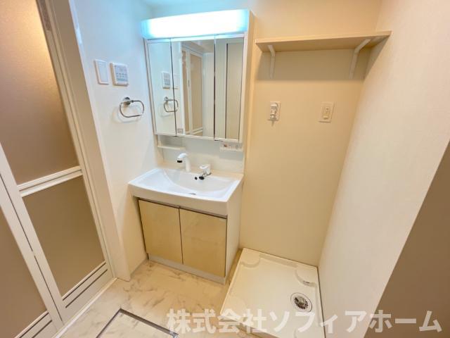 洗面設備　洗髪洗面化粧台
