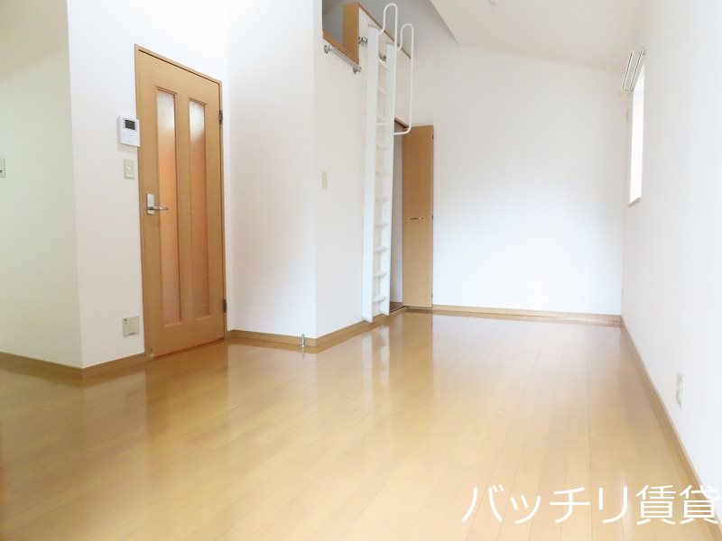 居室・リビング　画像は同シリーズの為、現状優先