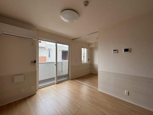 居室・リビング　使いやすい居間です