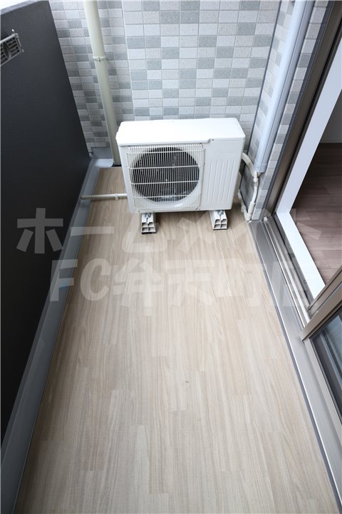 バルコニー　陽当たり良好なバルコニーです