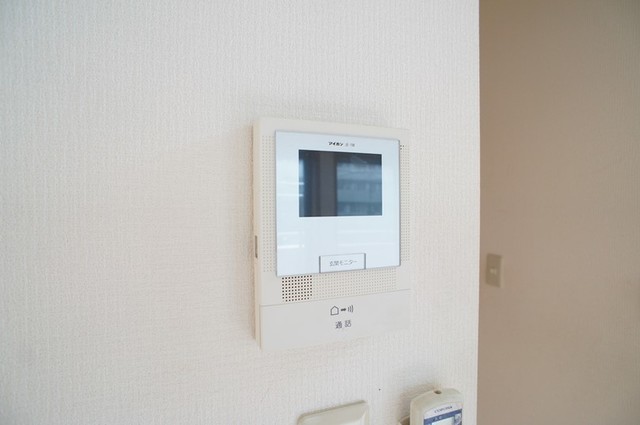 セキュリティ　ＴＶモニタ付インターホン完備で突然の来訪者が来ても安心◎