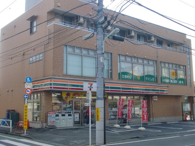 コンビニ　セブンイレブン世田谷榎店（コンビニ）まで290m