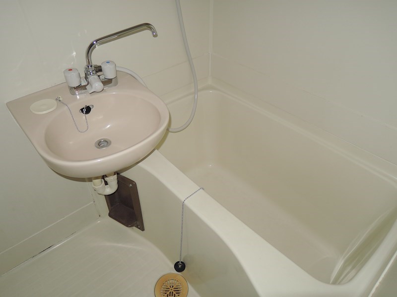 バス・シャワールーム　バスルーム・トイレの独立設計で快適な毎日