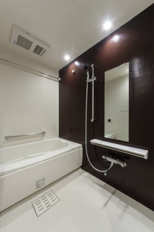 バス・シャワールーム　バス※別部屋参考写真