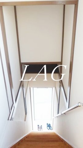 玄関　玄関です。