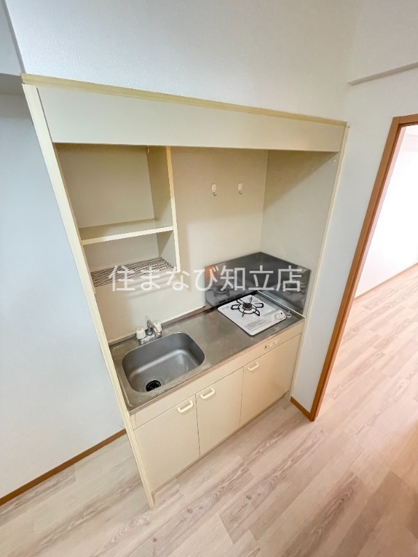 キッチン　同型別部屋写真