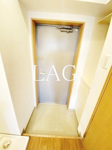 玄関　玄関です。