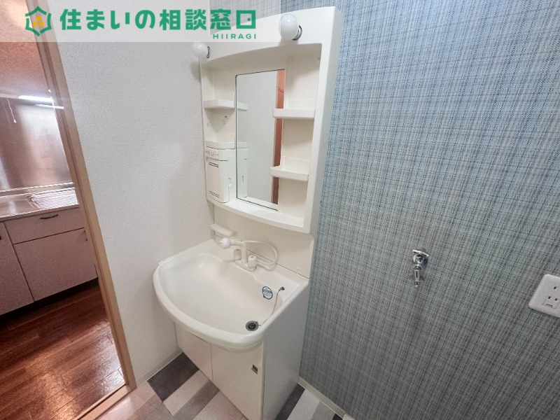 洗面設備　同型