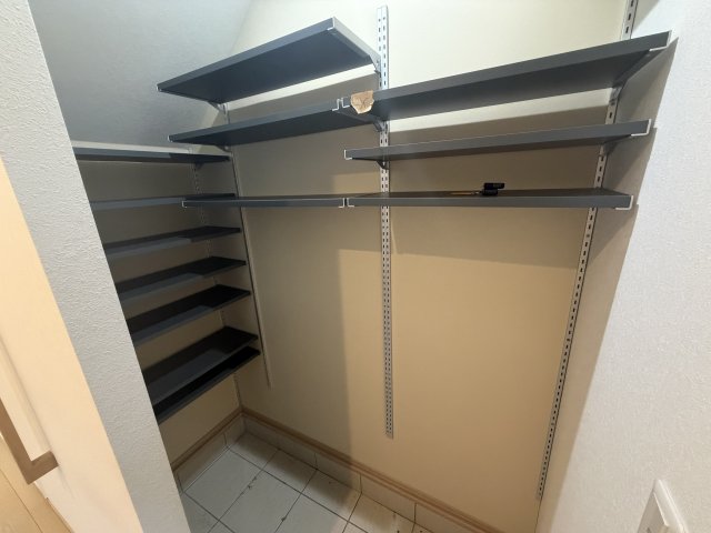 西宮市池田町戸建の内装写真
