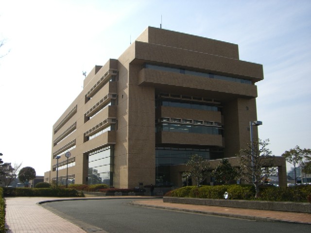 役所　袋井市役所（役所）まで1353m