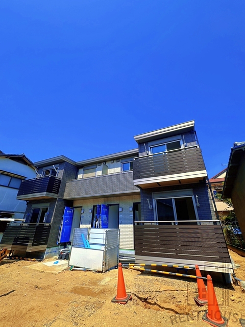 建物外観　外観（建設中）