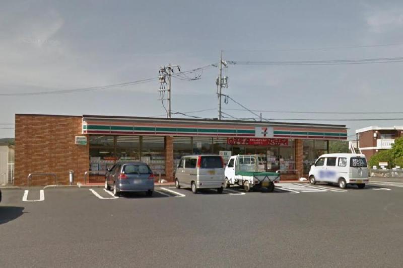 コンビニ　セブンイレブン宇部沖ノ旦店（コンビニ）まで700m