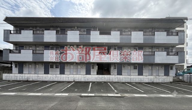 建物外観　落ち着いた雰囲気の外観です