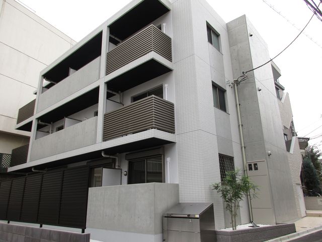 建物外観　2016年11月撮影