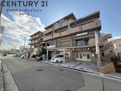 建物外観　エレベーター完備☆