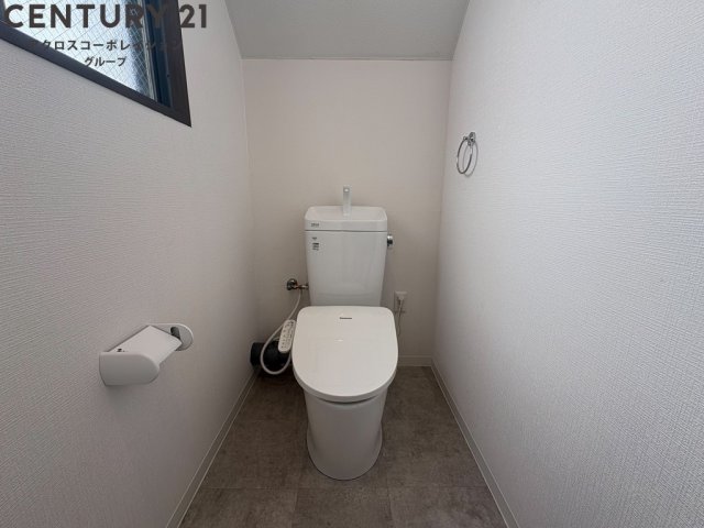 阪神本線 西宮駅 徒歩3分 6階建 築38年のトイレ写真