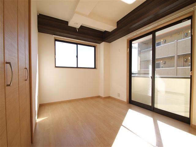 その他　洋室6帖