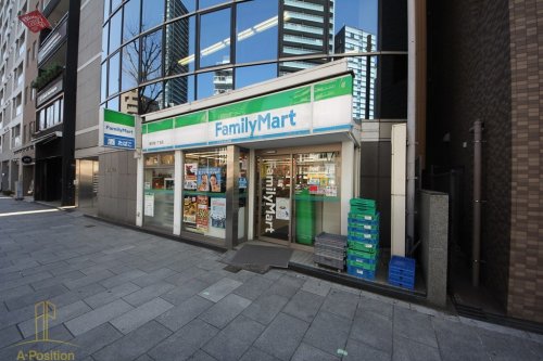 コンビニ　ファミリーマート 東天満一丁目店（コンビニ）まで244m