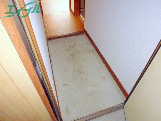 玄関　別部屋画像