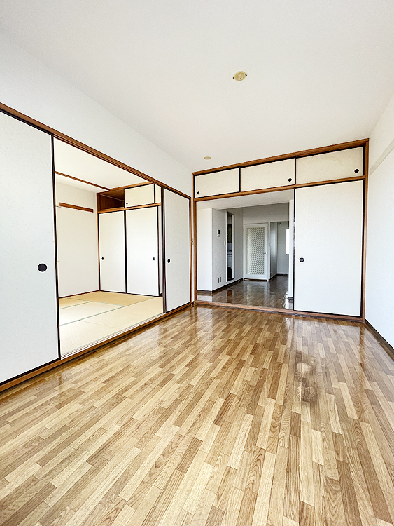 その他部屋・スペース　◇ダイニング、洋室、和室と全て通しになっているので解放感有
