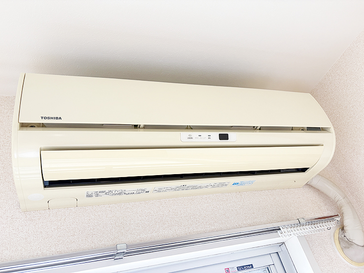 その他設備　◇暑い夏や・寒い冬を快適に生活できるエアコン付きです！