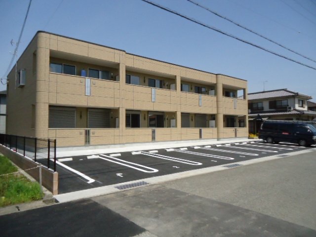 建物外観　外観写真（昼）