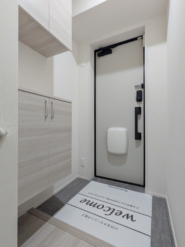 residence歌川町 A棟の玄関写真