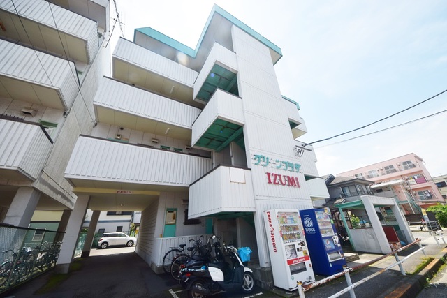 建物外観　～しっかりしたマンション～