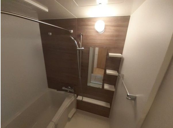 バス・シャワールーム　同じ施工会社のイメージ写真です（現状を優先します）