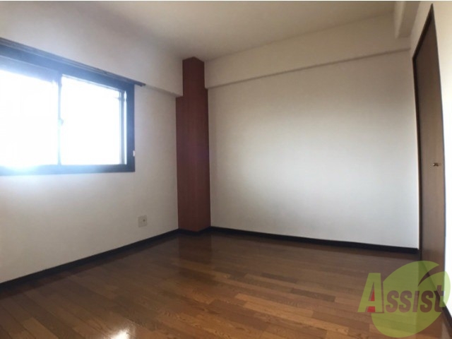その他部屋・スペース　洋室４．５帖になります。寝室としてお使いください。