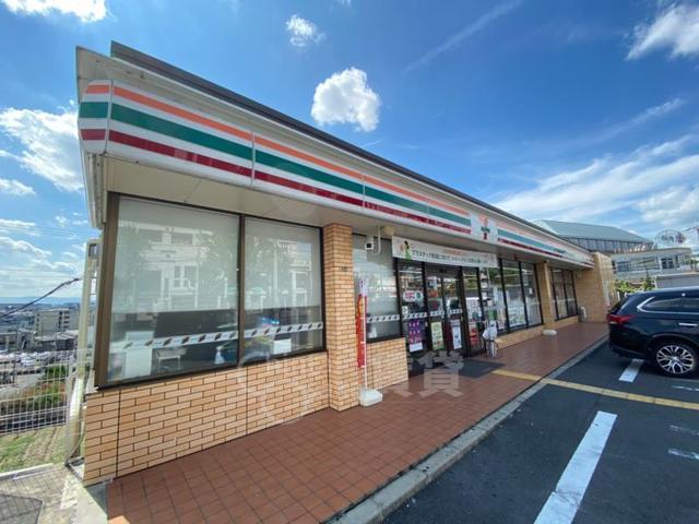 コンビニ　セブンイレブン　豊中桜の町6丁目店（コンビニ）まで369m