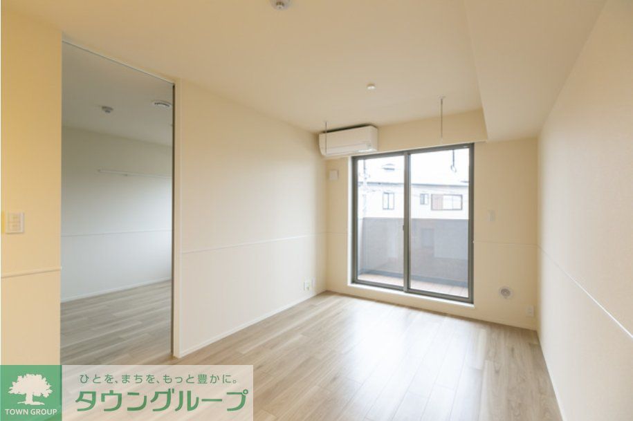 居室・リビング　別部屋参考写真です