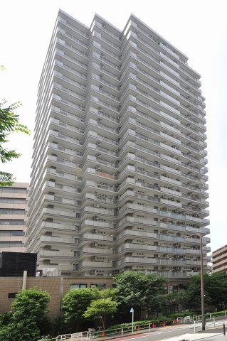 建物外観　落ち着いた雰囲気の外観です