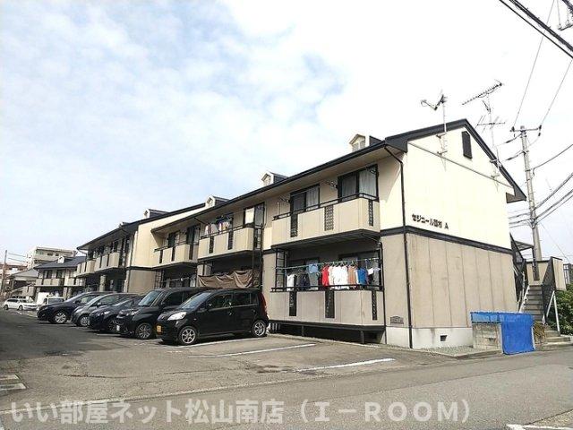 セジュール西村 A棟の外観写真