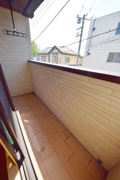 バルコニー　★バルコニーもお洗濯ものがたくさん干せますよ★