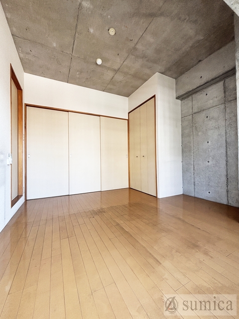 その他設備　リフォーム前の室内写真となります。
