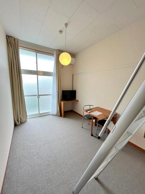 1K Mansion in Omiya-ku, Saitama, Saitama — photo 3 of 3