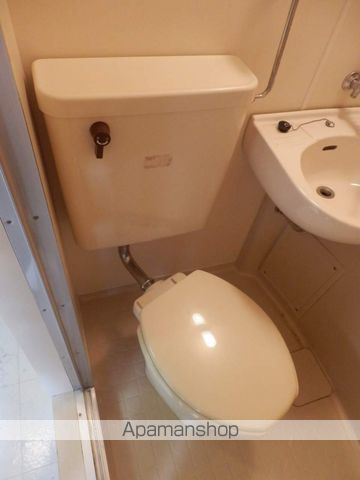 札幌市電 西１５丁目駅 徒歩9分 4階建 築39年のトイレ写真