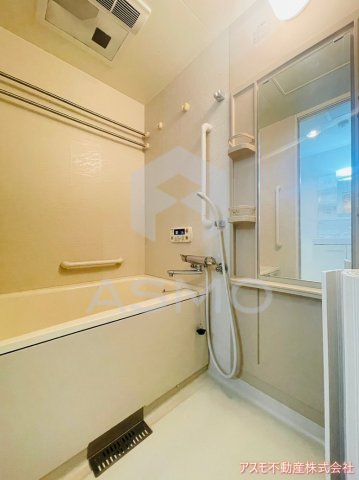 バス・シャワールーム　同マンション別部屋参考写真