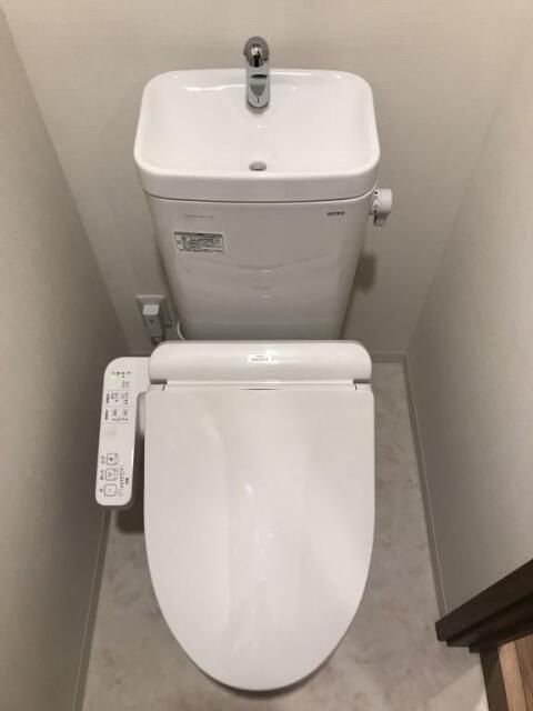 トイレ　コンパクトで使いやすいトイレです