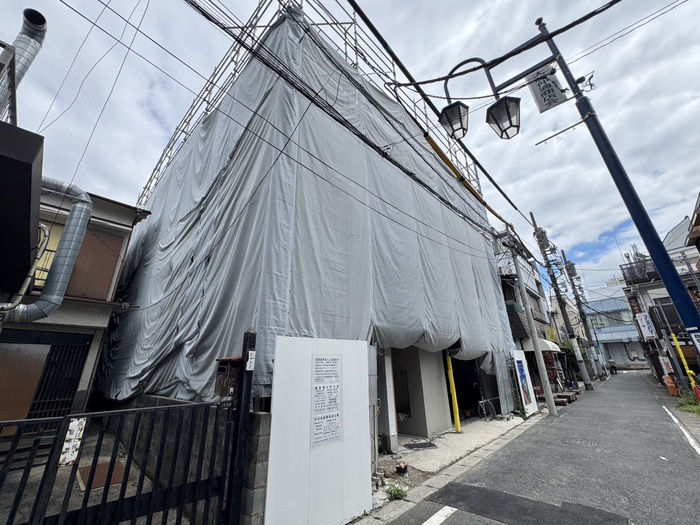 建物外観　建築中