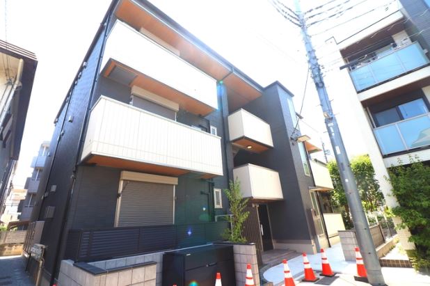 建物外観　2025年6月完成ハウスメーカー施工♪