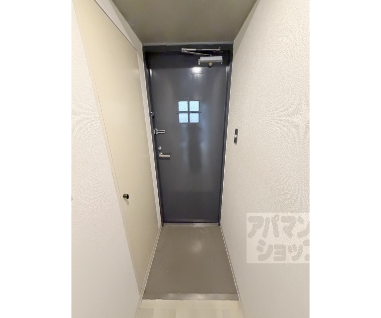 DA COURTの玄関写真