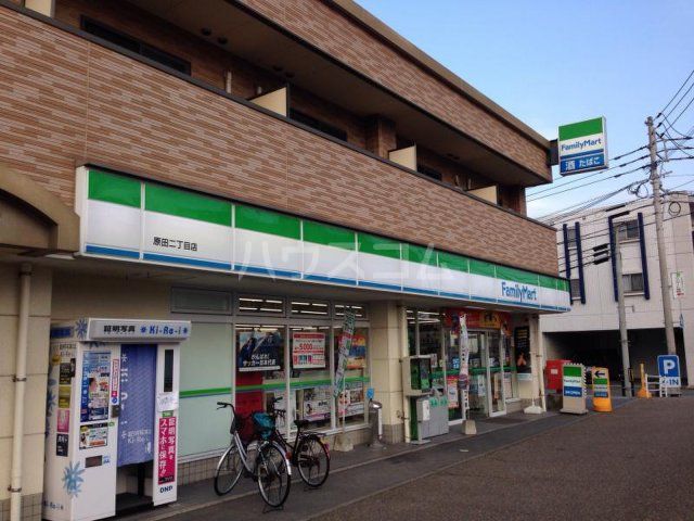 コンビニ　ファミリーマート原田二丁目店（コンビニ）まで821m
