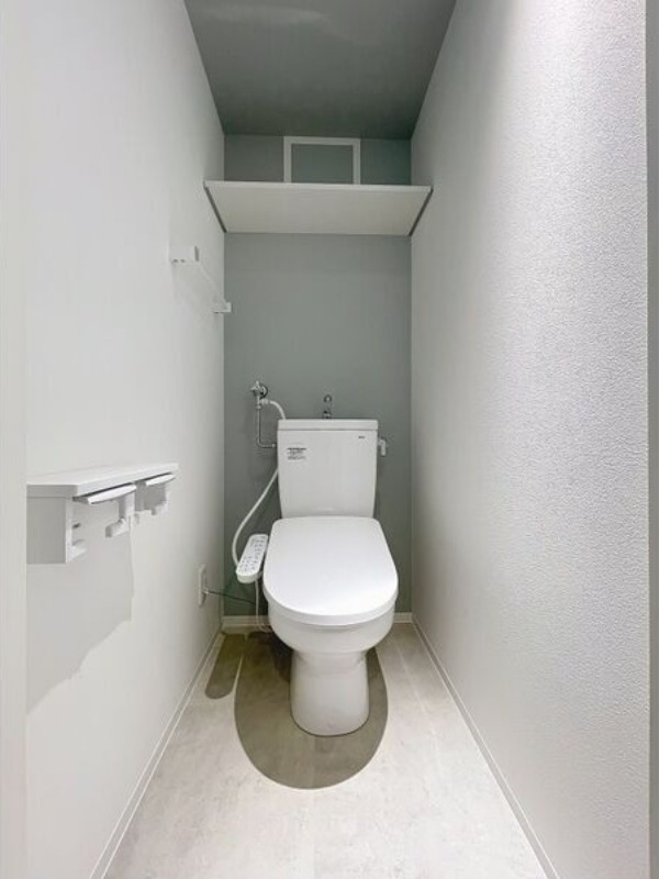 トイレ　参考写真です。内装仕様書もございますのでお問合せください。