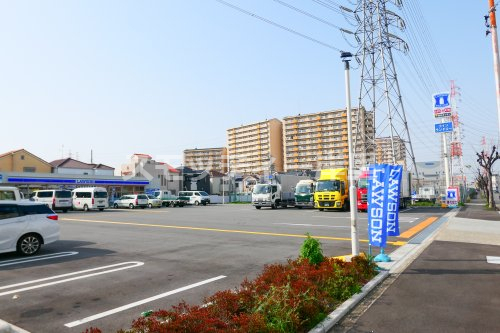コンビニ　ローソン 住之江柴谷二丁目店（コンビニ）まで367m