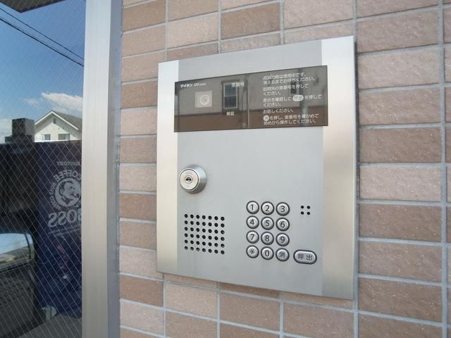 エントランス　★お問い合わせはタウンハウジングまで★